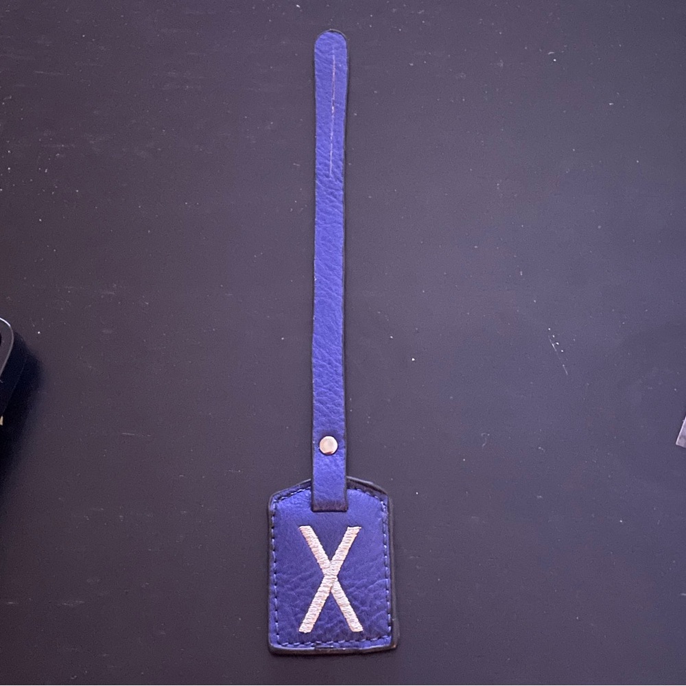 NWOT “K•Carroll” Bag Tag Monogram Letter "X" Navy Blue Bag Tag, Silver Letter